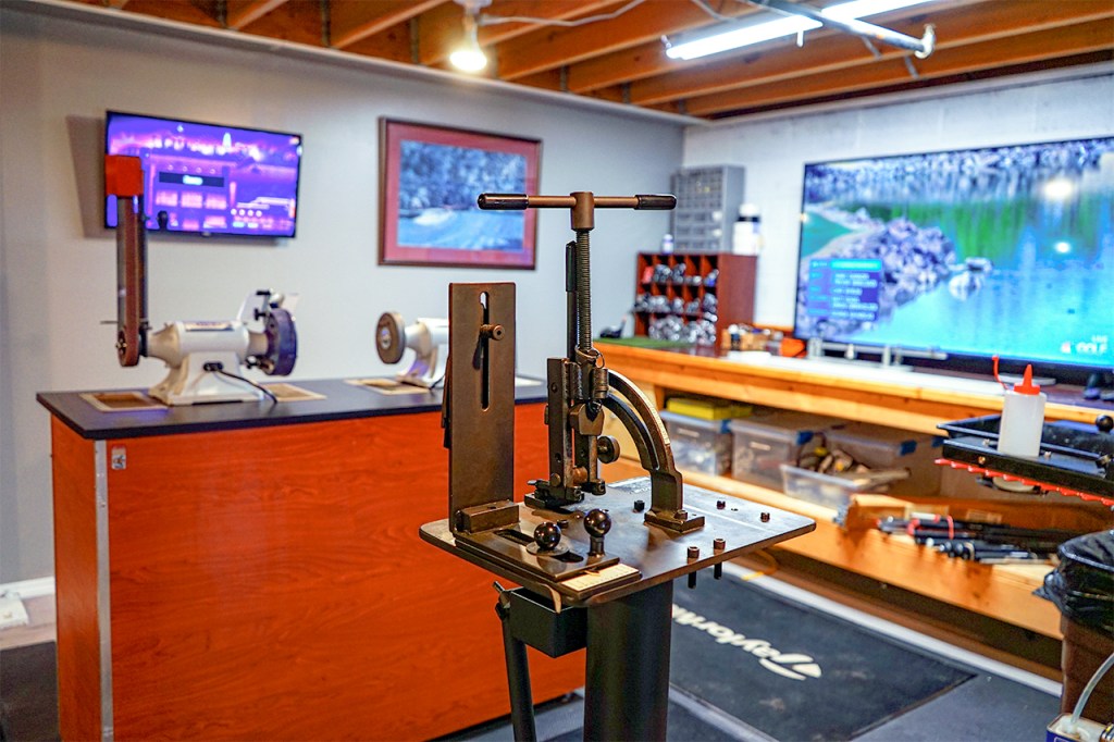 View of repair tool and simulator